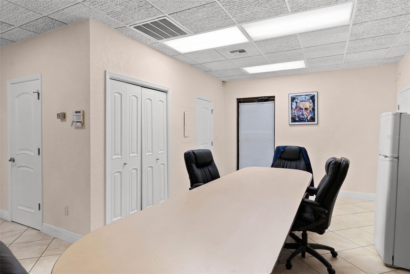 Image 16 of 22 For 611 Druid Road E 302