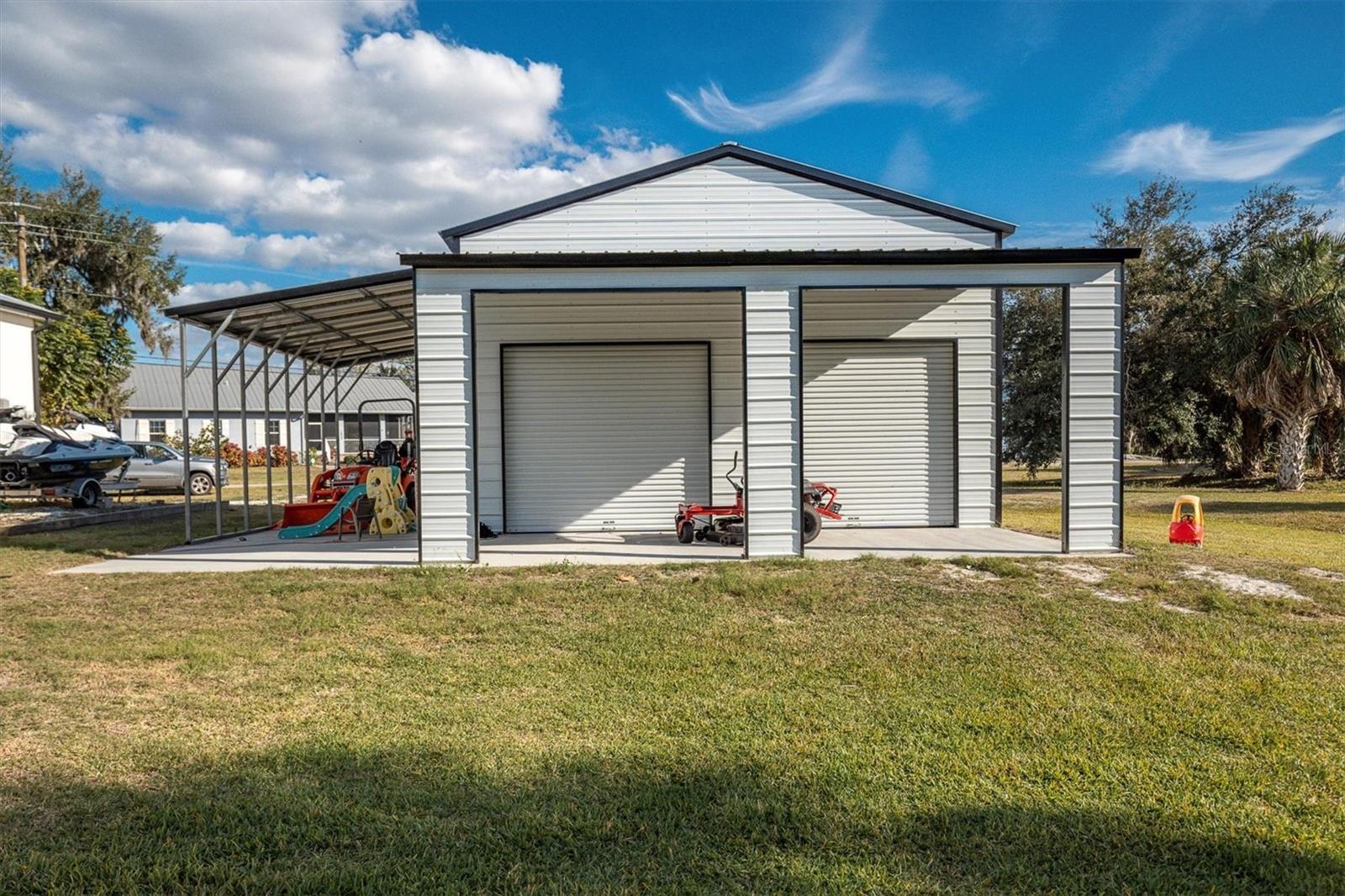 Image 33 of 55 For 1605 Center Road