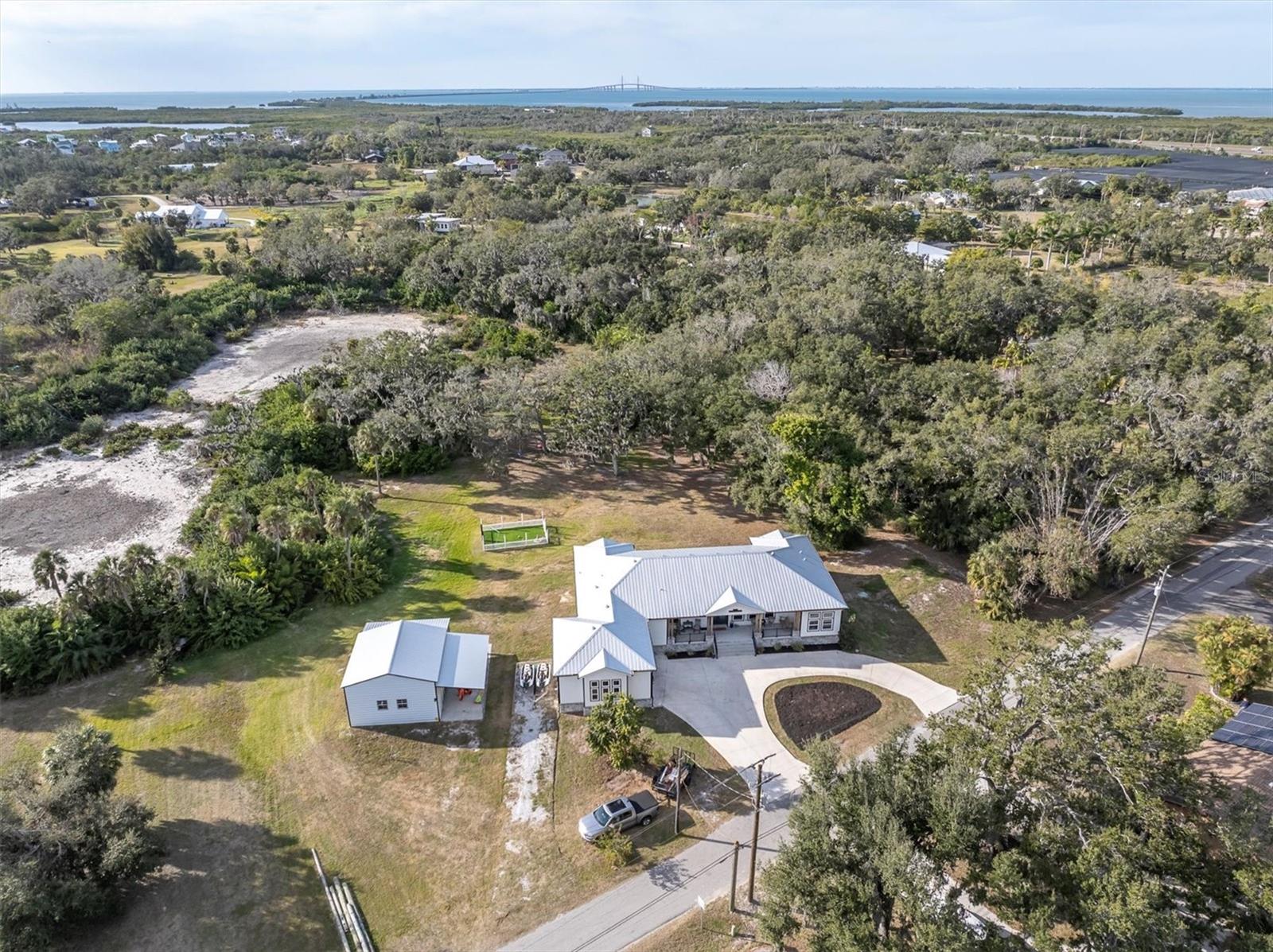 Image 46 of 55 For 1605 Center Road