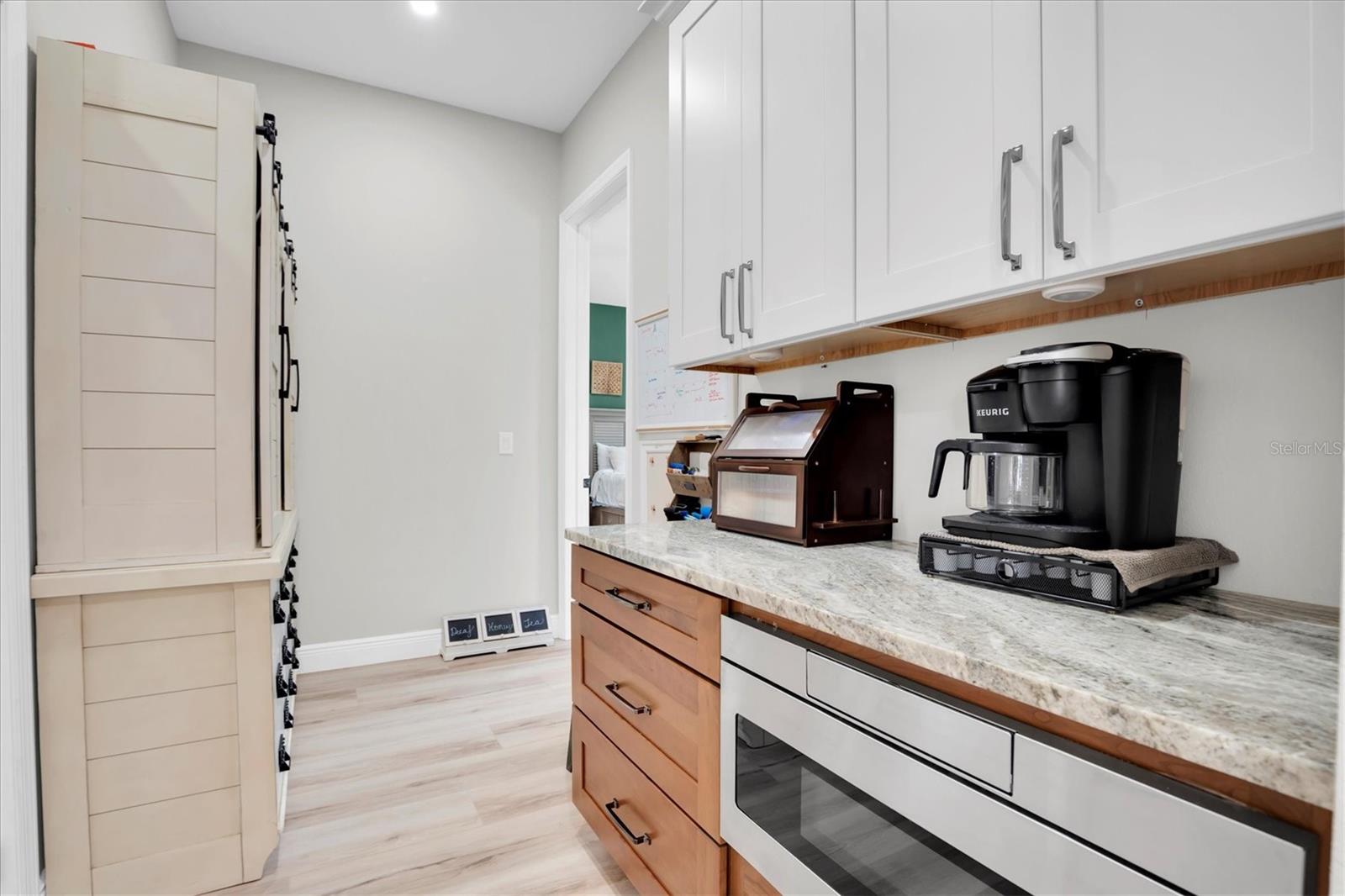 Image 9 of 55 For 1605 Center Road