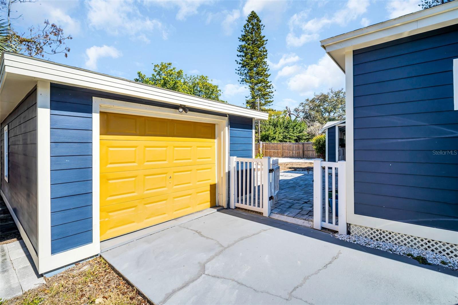 Image 34 of 46 For 4933 Newton Avenue S