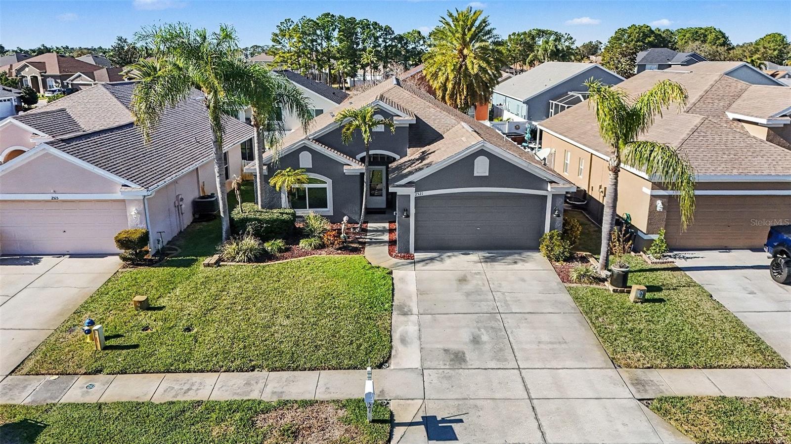 Image 4 of 29 For 2521 Arrowpointe Drive