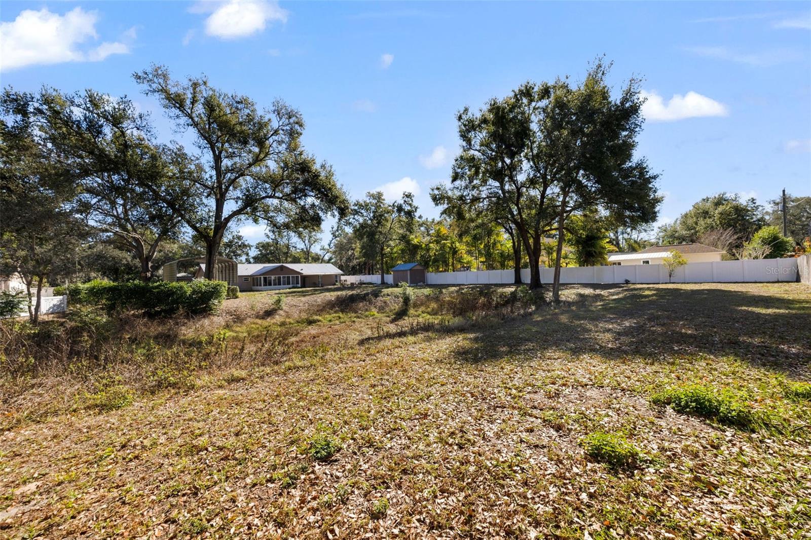 Image 35 of 41 For 402 Wedgefield Place