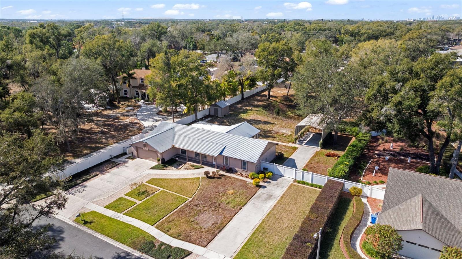 Image 37 of 41 For 402 Wedgefield Place