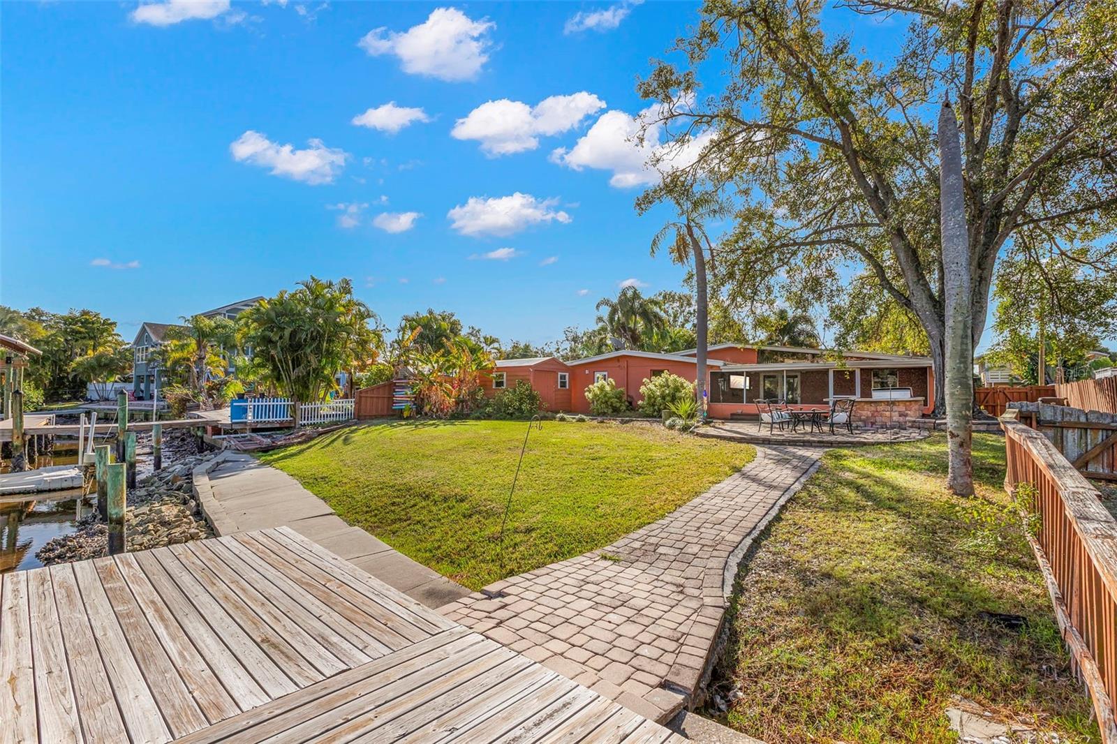 Image 21 of 52 For 9208 River Cove Drive