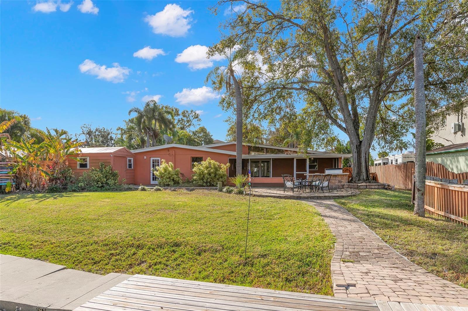 Image 24 of 52 For 9208 River Cove Drive