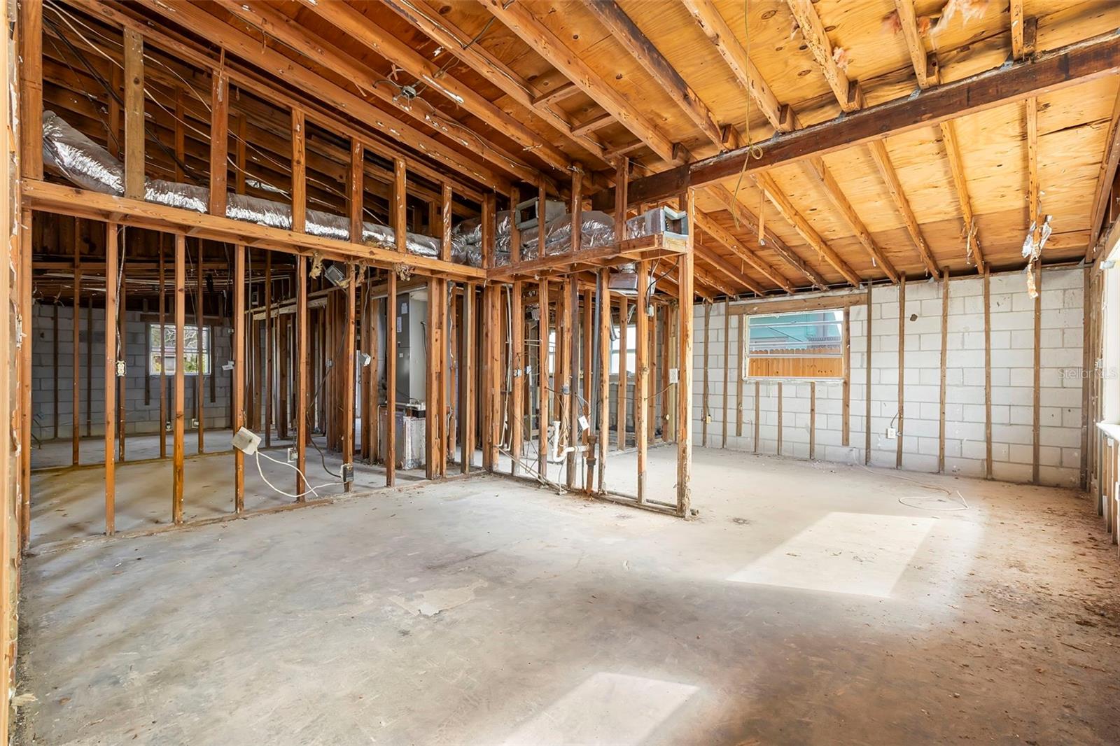 Image 34 of 52 For 9208 River Cove Drive