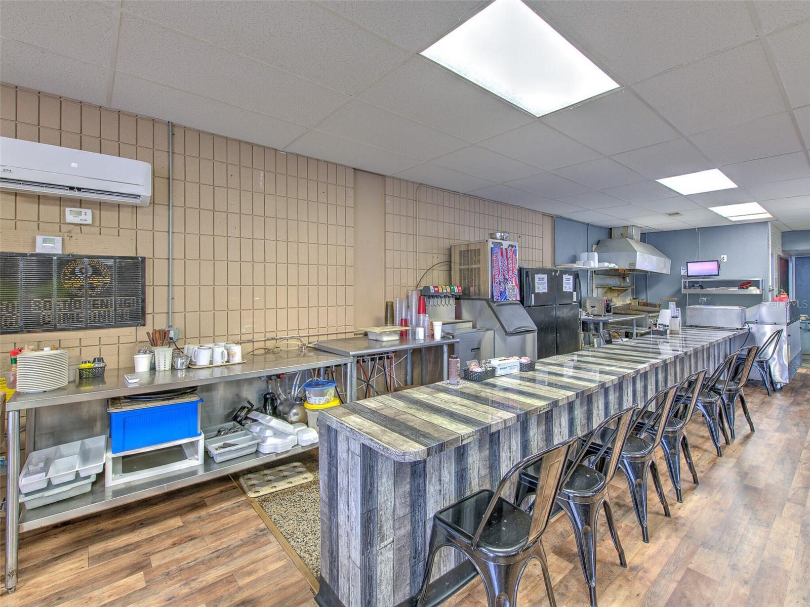 Image 15 of 35 For 8001 301 Highway