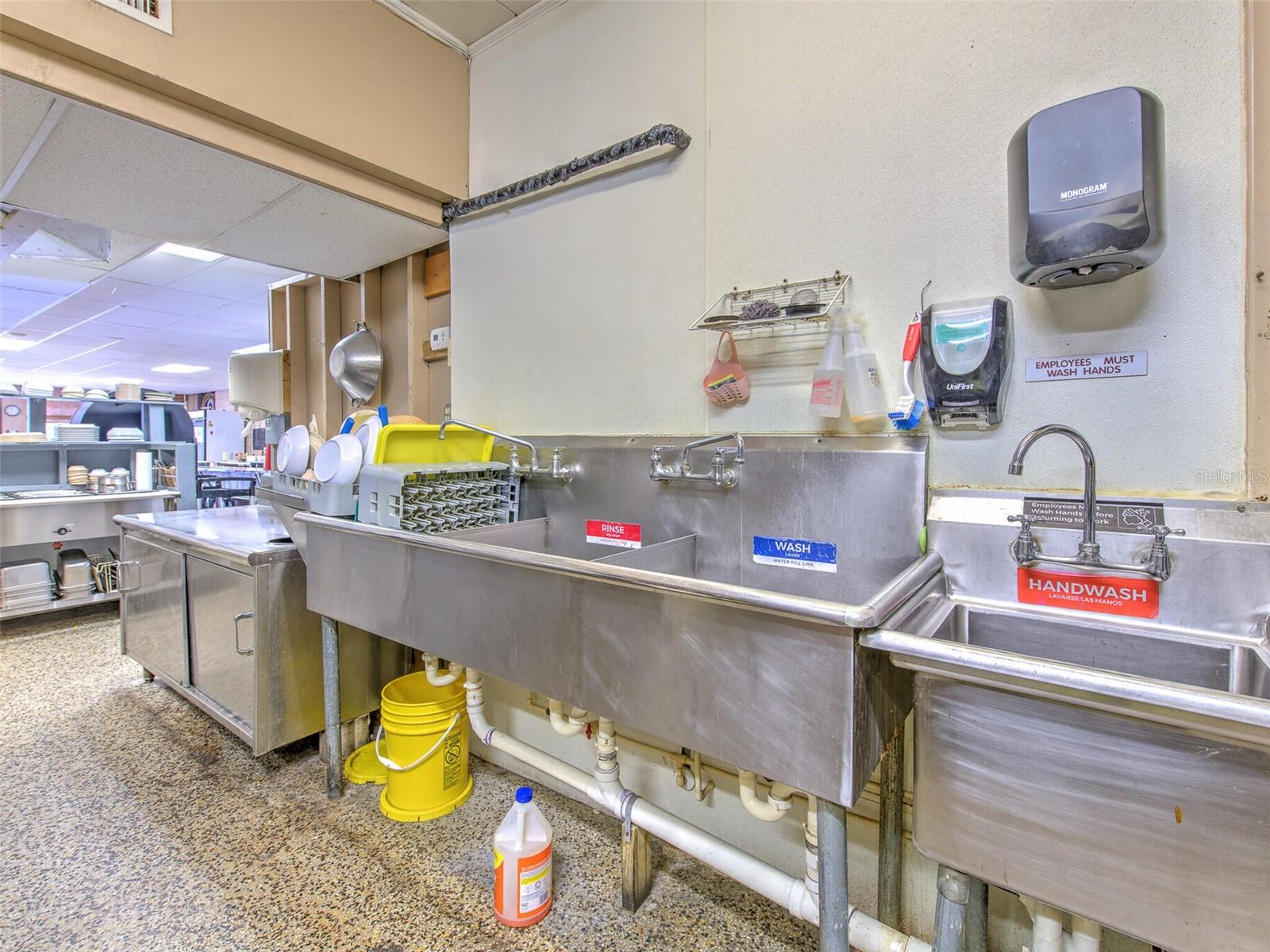 Image 24 of 35 For 8001 301 Highway