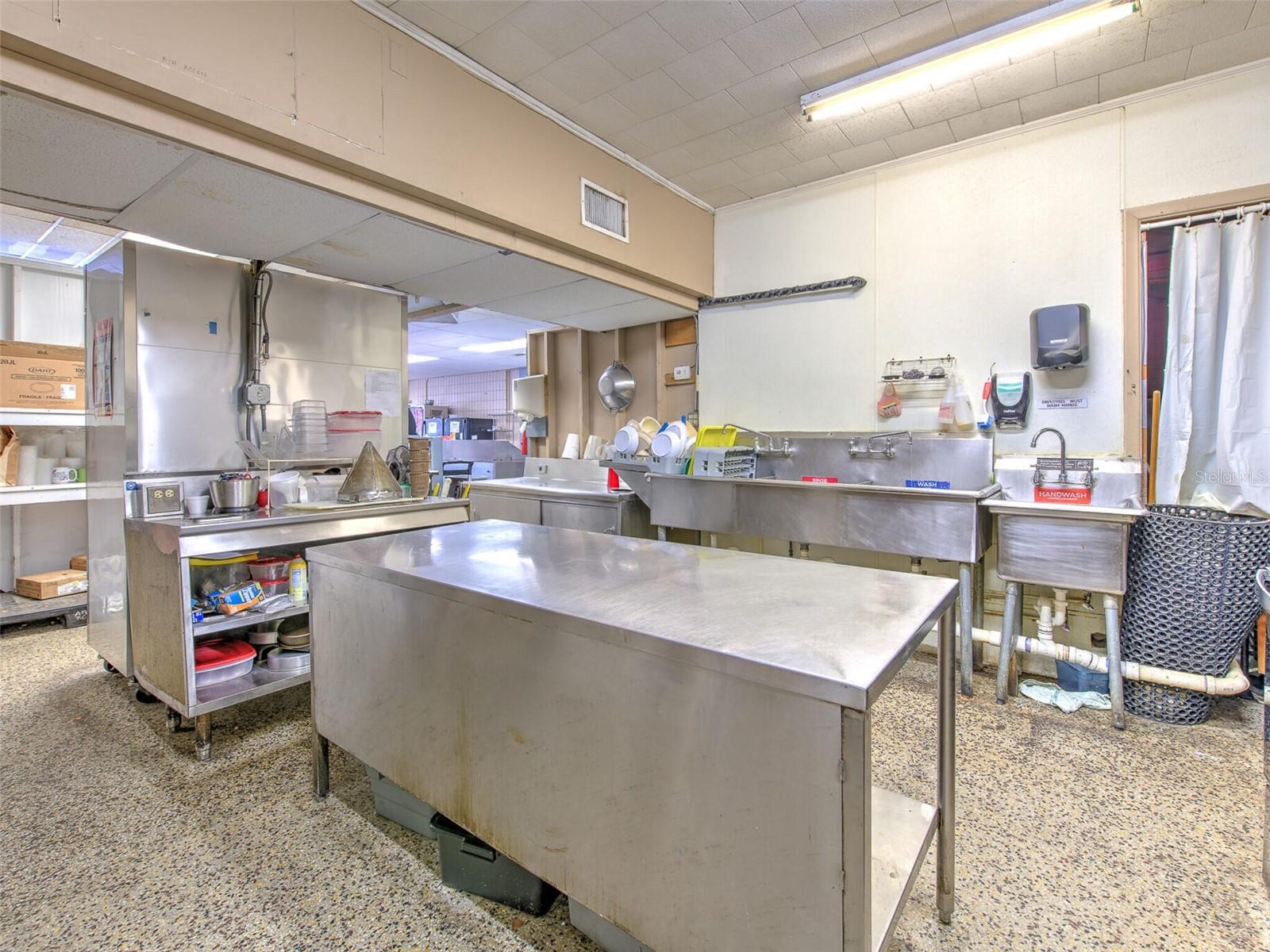 Image 25 of 35 For 8001 301 Highway