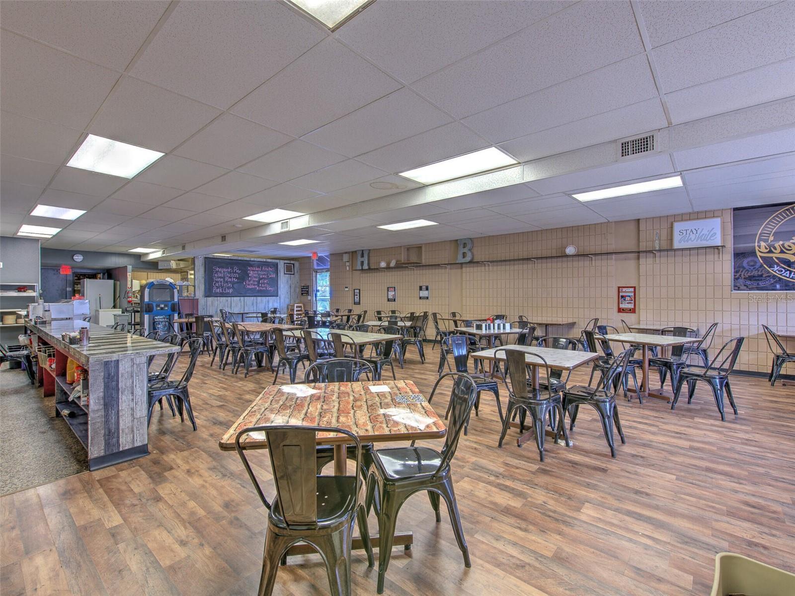 Image 8 of 35 For 8001 301 Highway