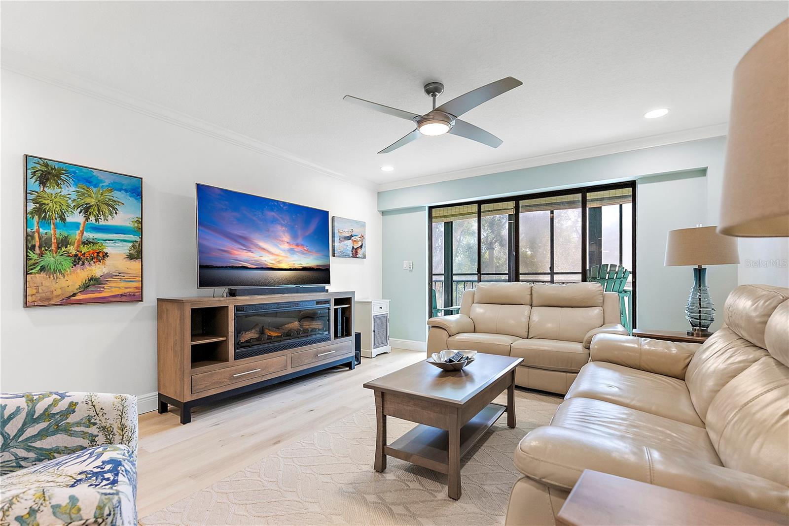 Image 12 of 38 For 9433 Harbor Greens Way 306