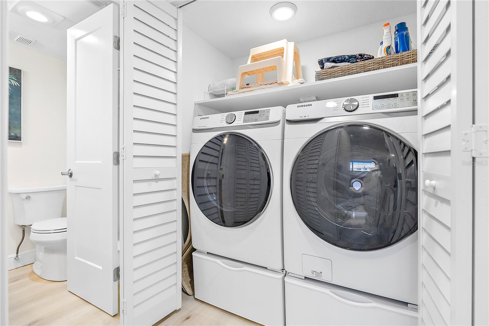 Image 22 of 38 For 9433 Harbor Greens Way 306