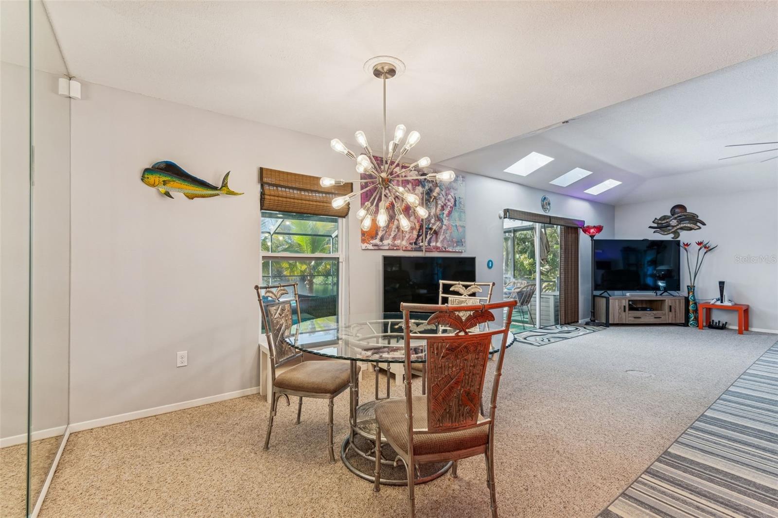 Image 20 of 51 For 4110 Bank Avenue