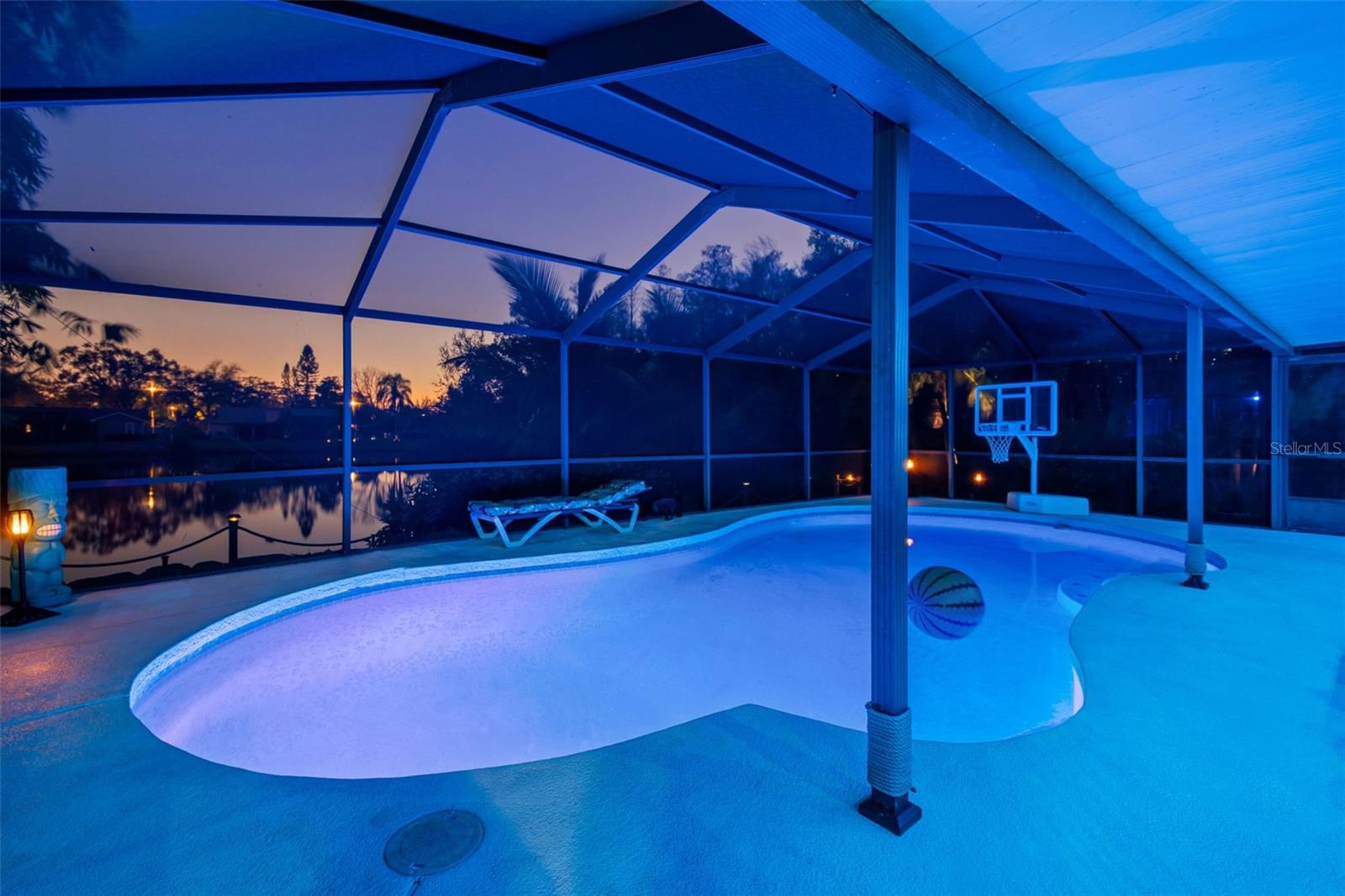 Image 41 of 51 For 4110 Bank Avenue