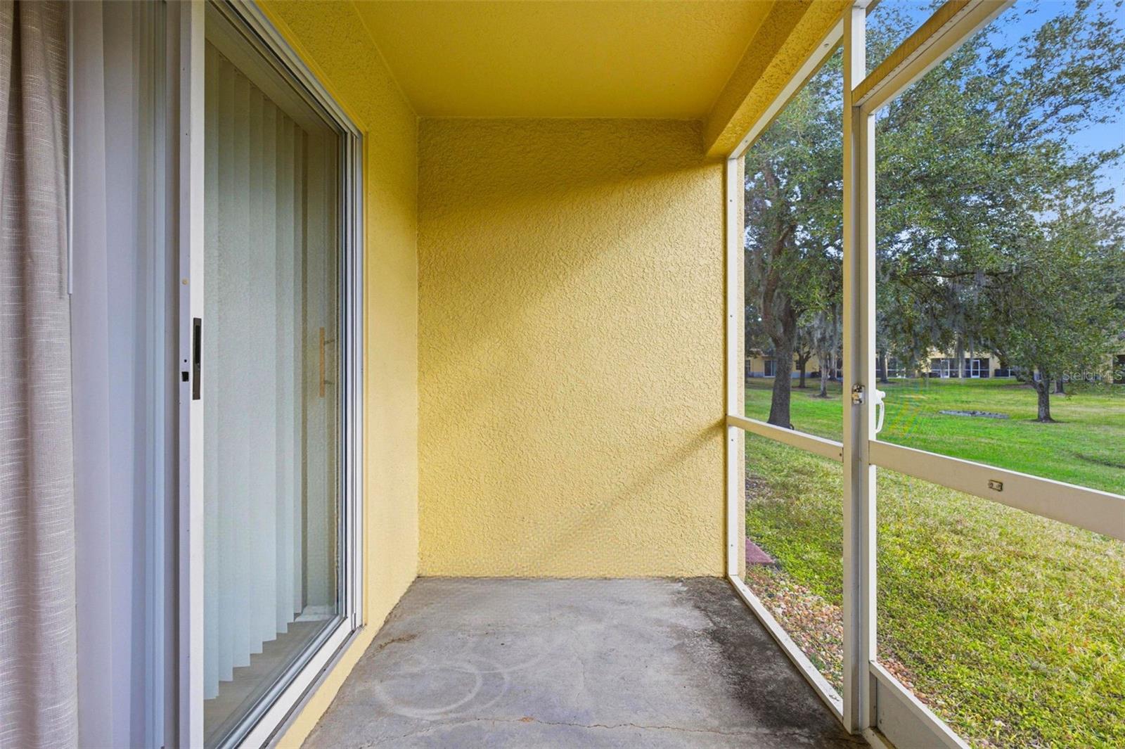 Image 12 of 52 For 37548 Daliha Terrace