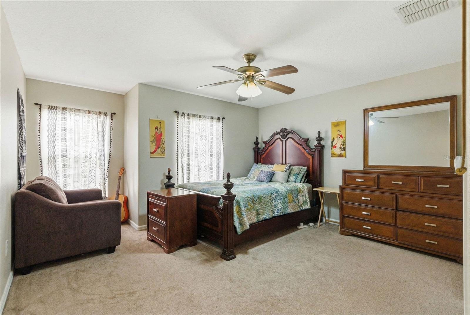 Image 18 of 52 For 37548 Daliha Terrace