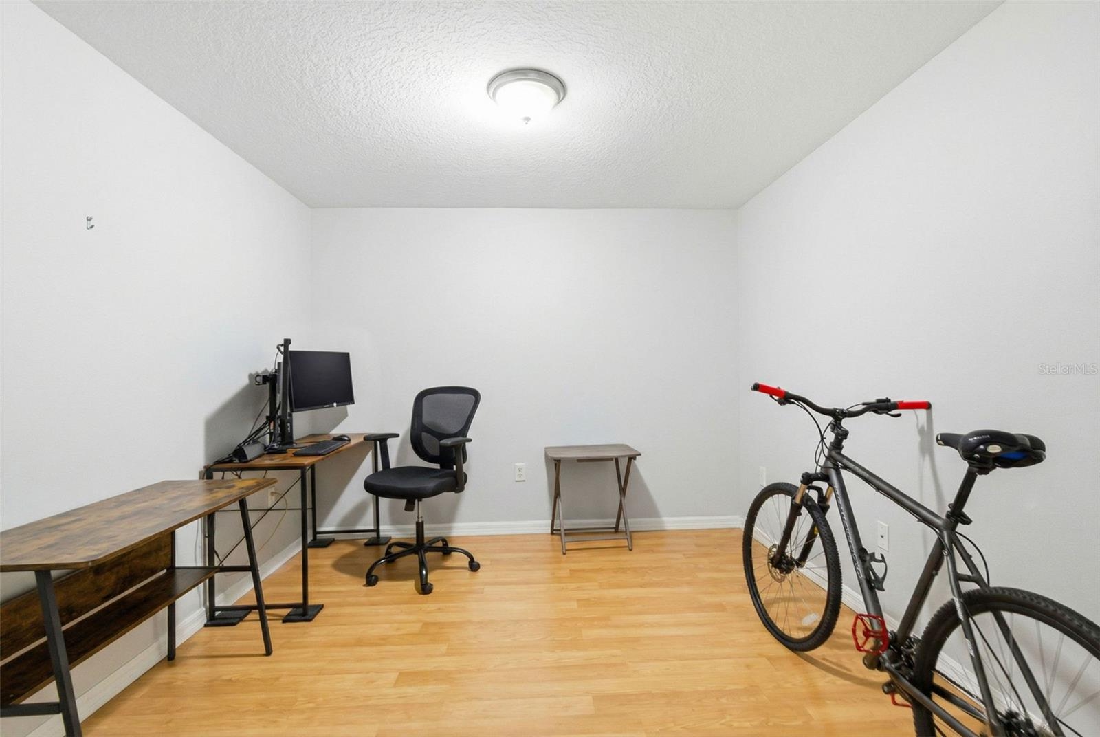 Image 28 of 52 For 37548 Daliha Terrace