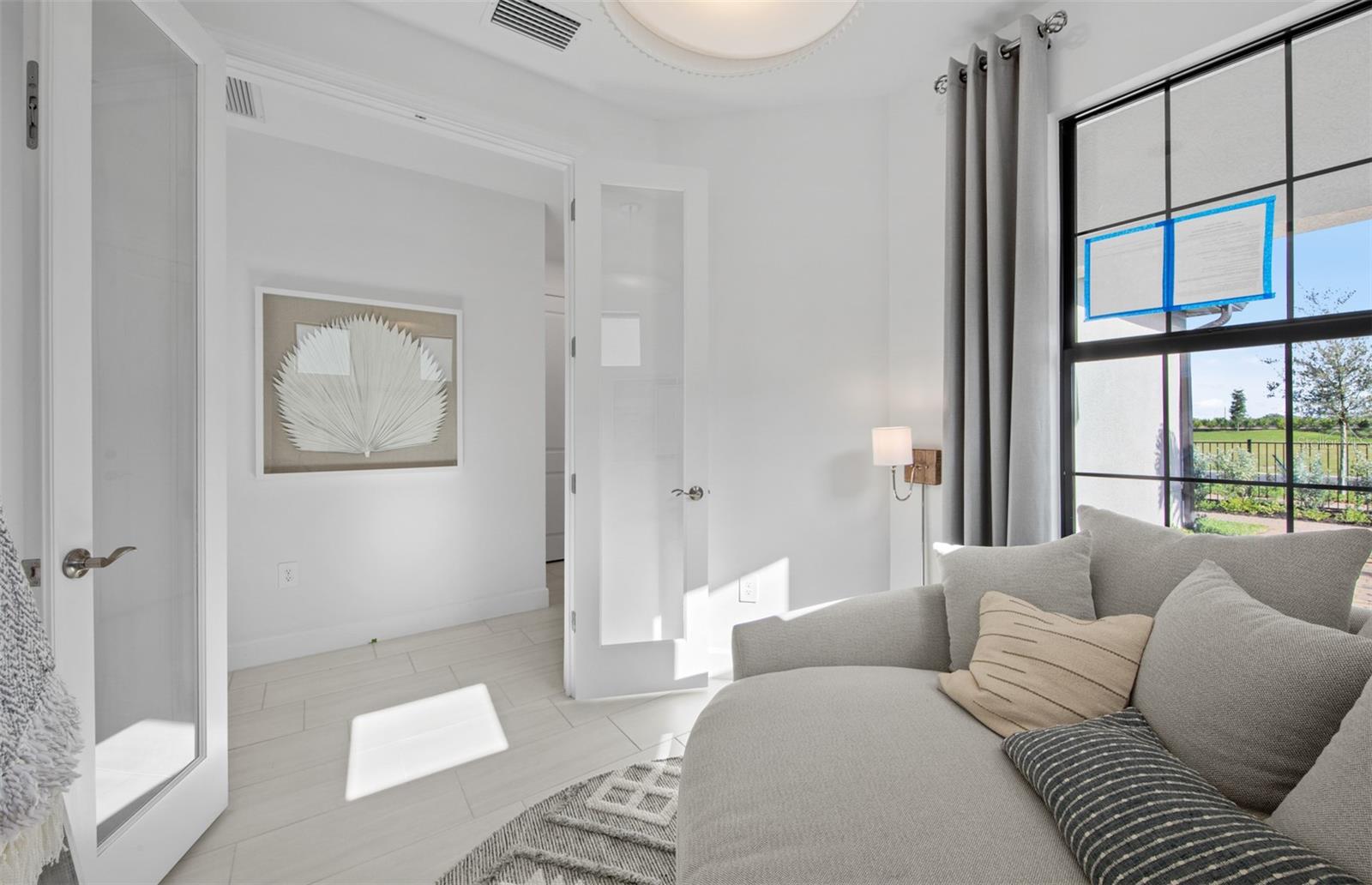 Image 18 of 21 For 4723 Gardner Street