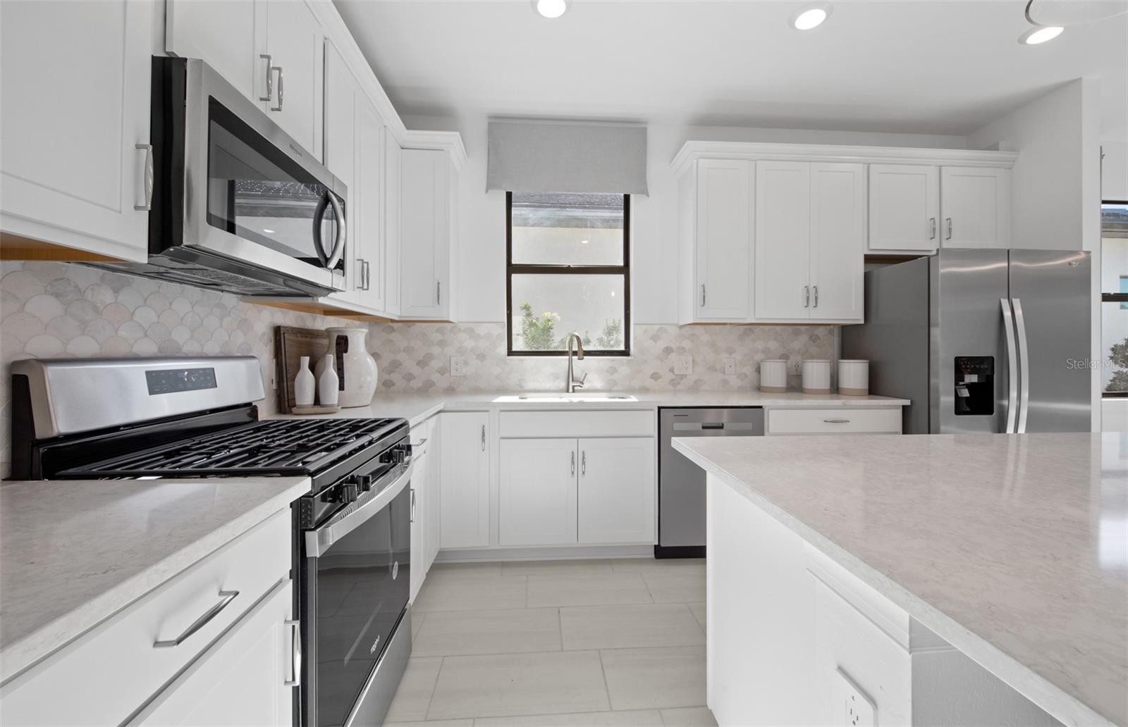 Image 4 of 21 For 4723 Gardner Street