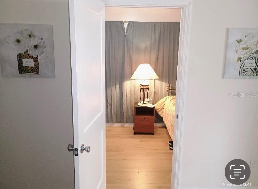 Listing photo id 20 for 405 Orion Avenue