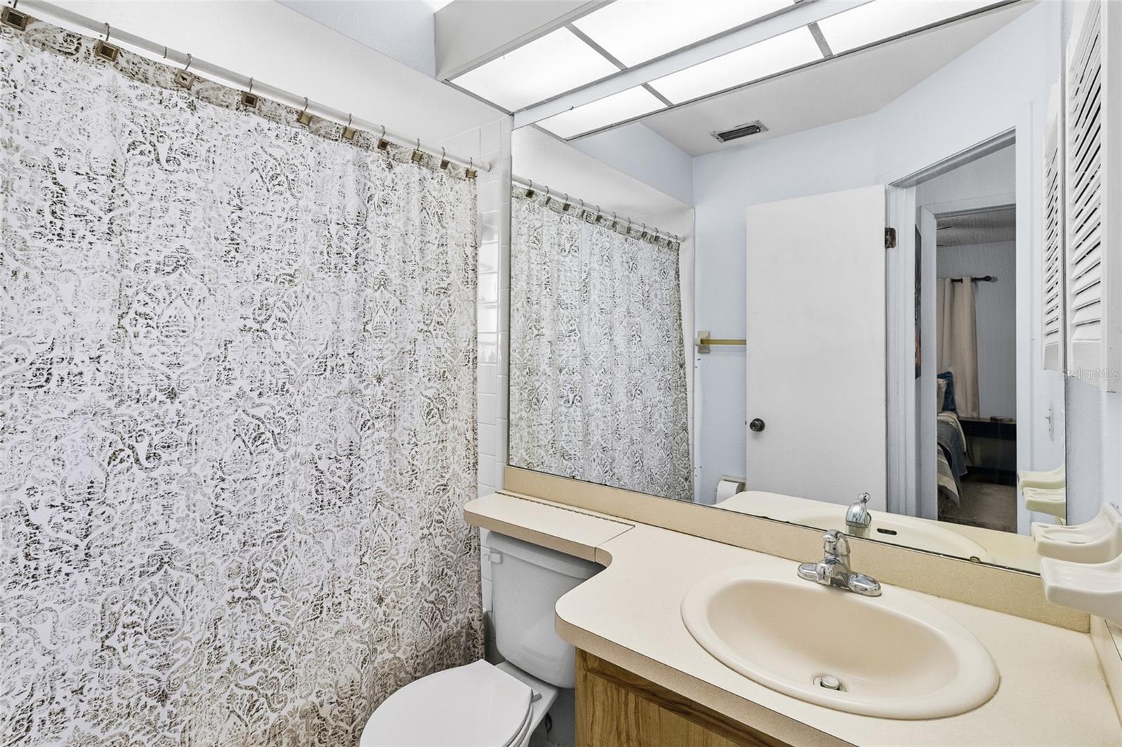 Image 25 of 34 For 7401 121st Terrace