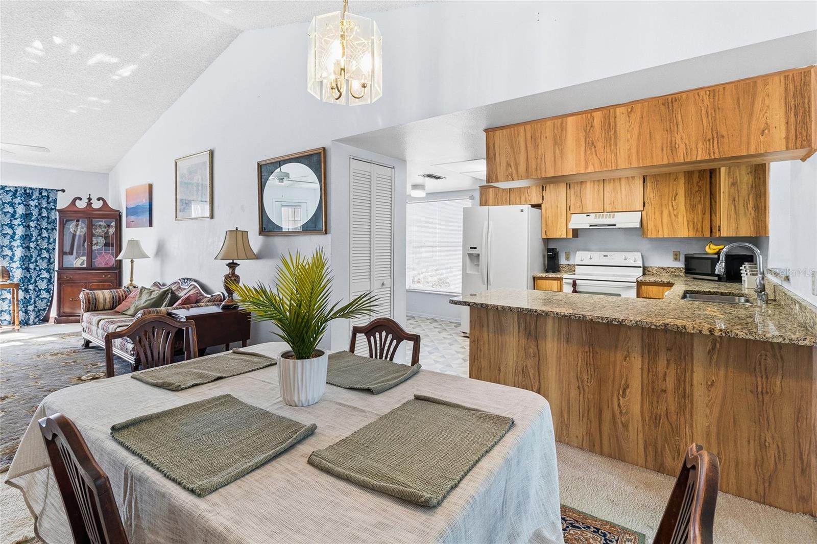 Image 9 of 34 For 7401 121st Terrace