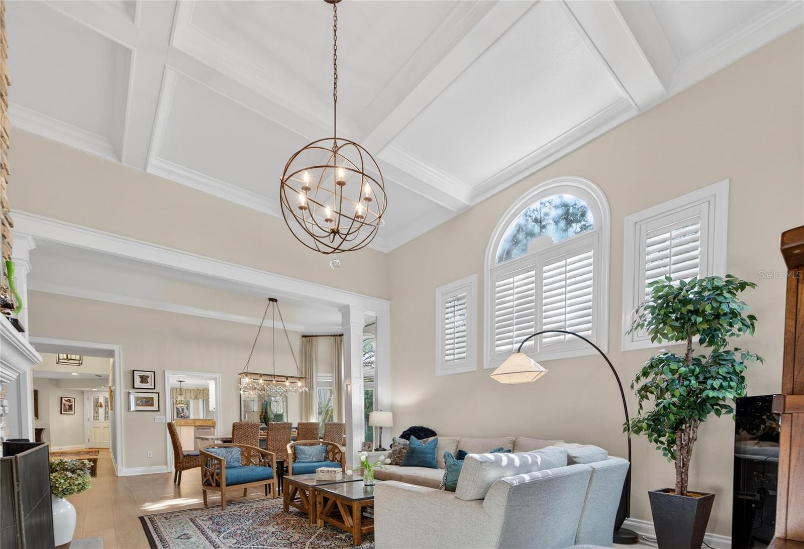 Listing photo id 9 for 1105 Flores De Avila