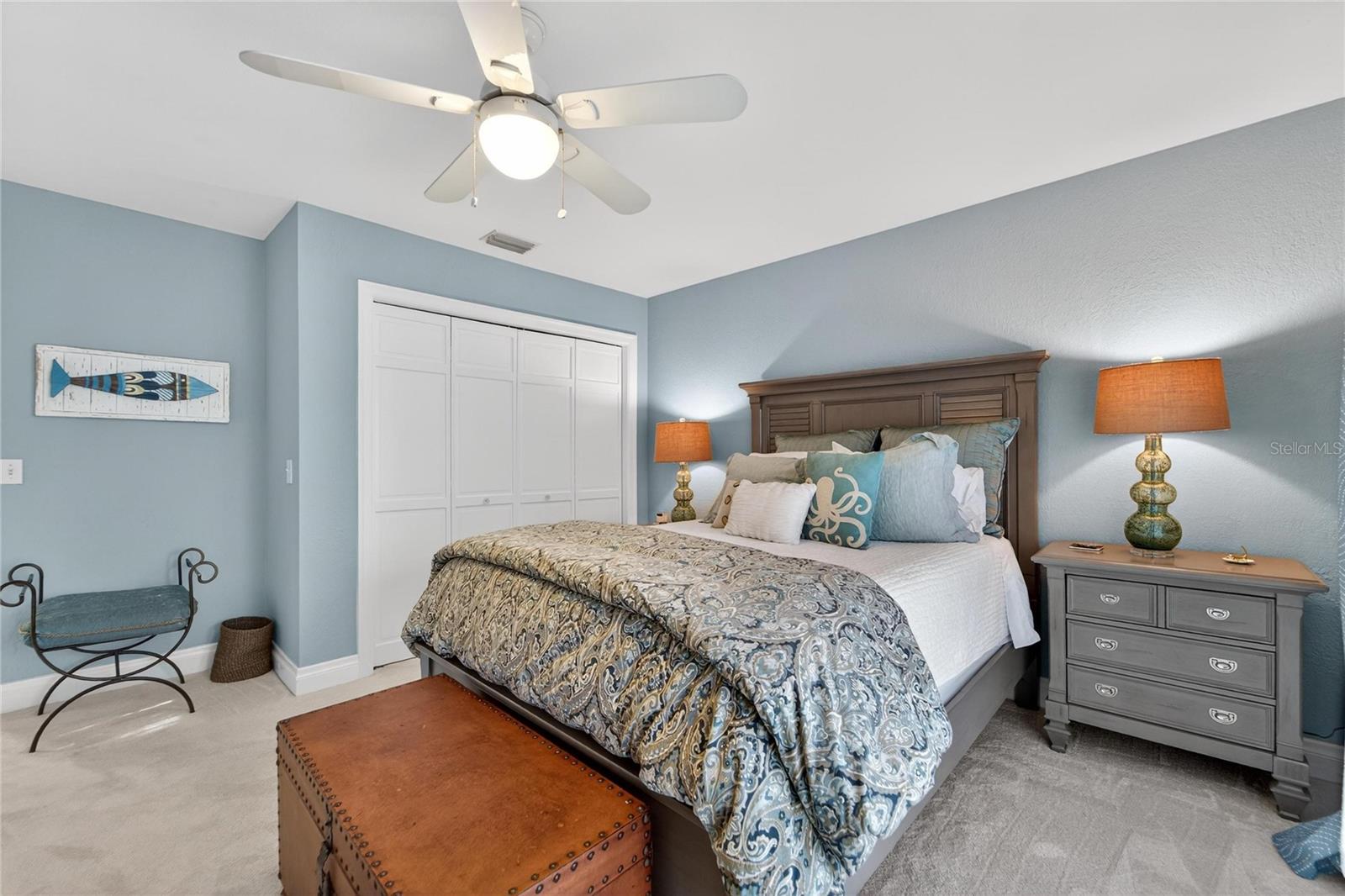 Listing photo id 39 for 1105 Flores De Avila