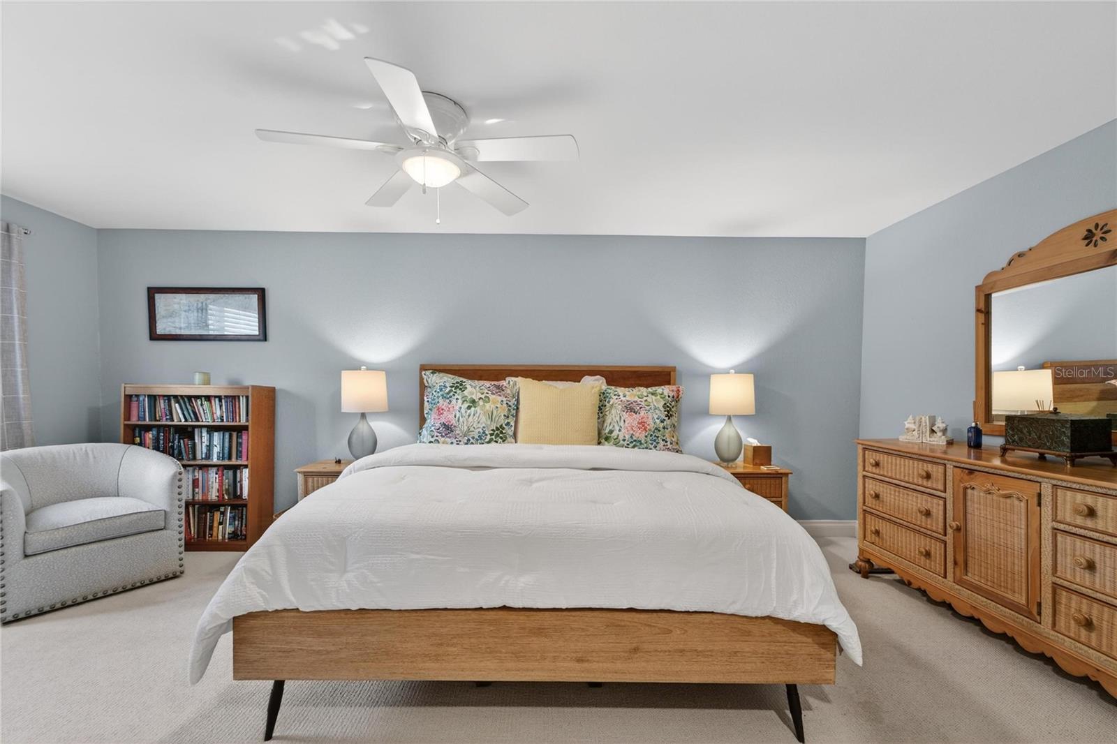 Listing photo id 42 for 1105 Flores De Avila