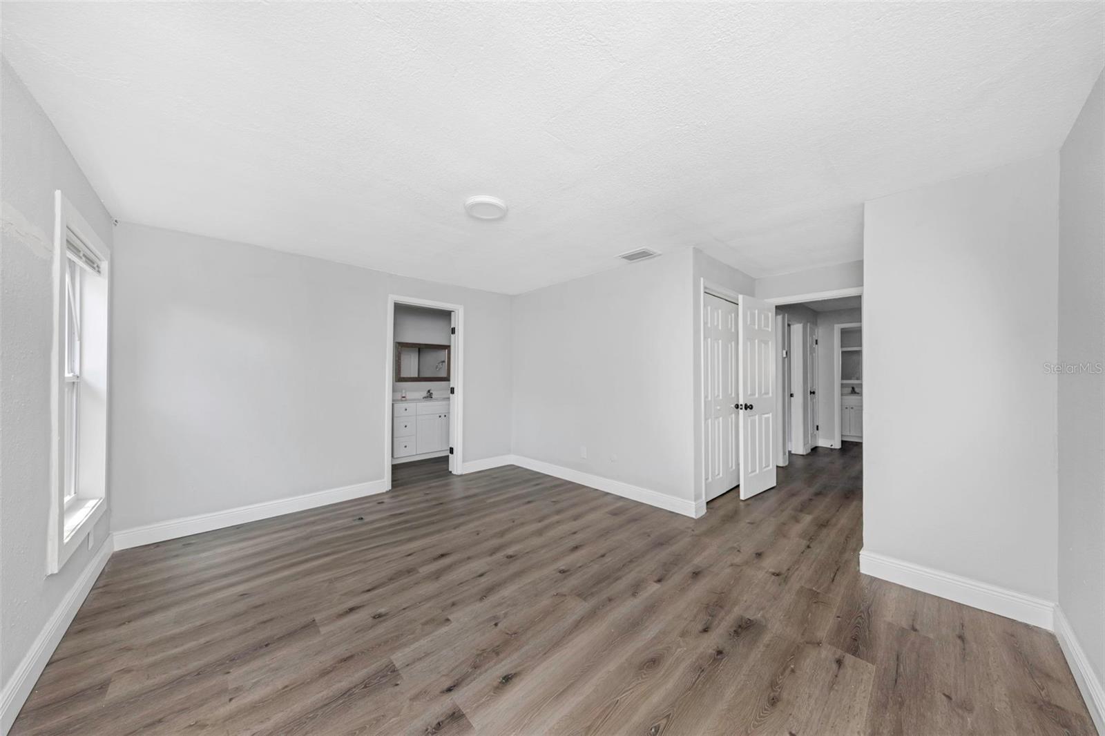 Image 10 of 27 For 1920 Highland Avenue