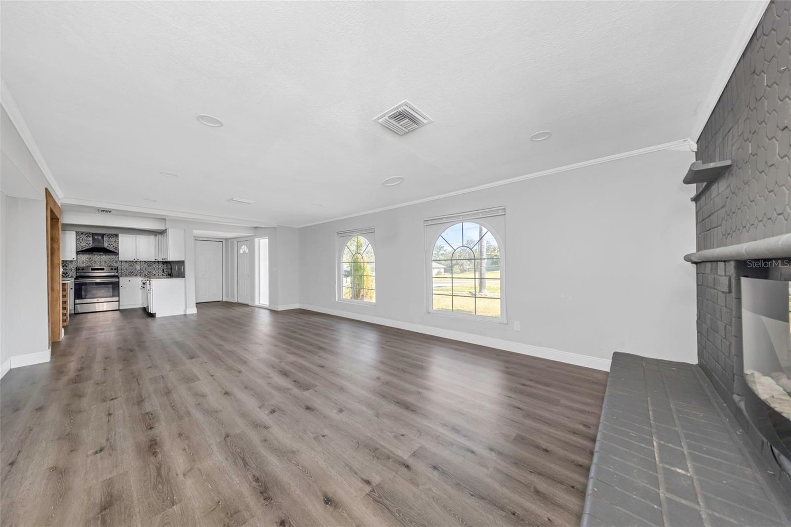 Image 8 of 27 For 1920 Highland Avenue