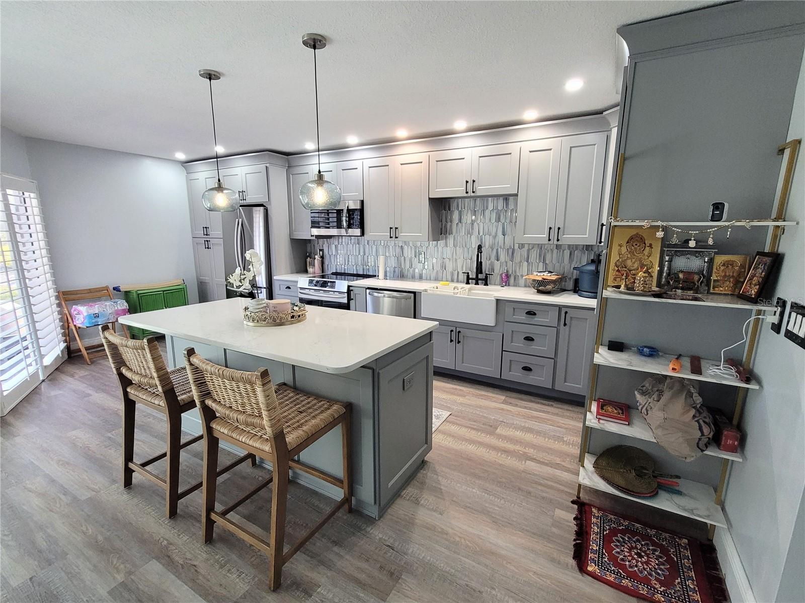 Image 14 of 33 For 1005 Bayshore Boulevard 102