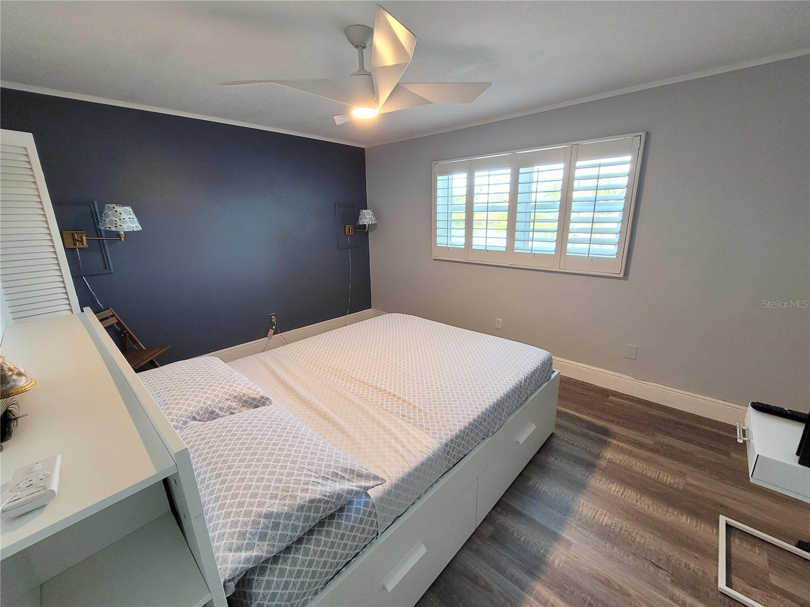 Image 16 of 33 For 1005 Bayshore Boulevard 102