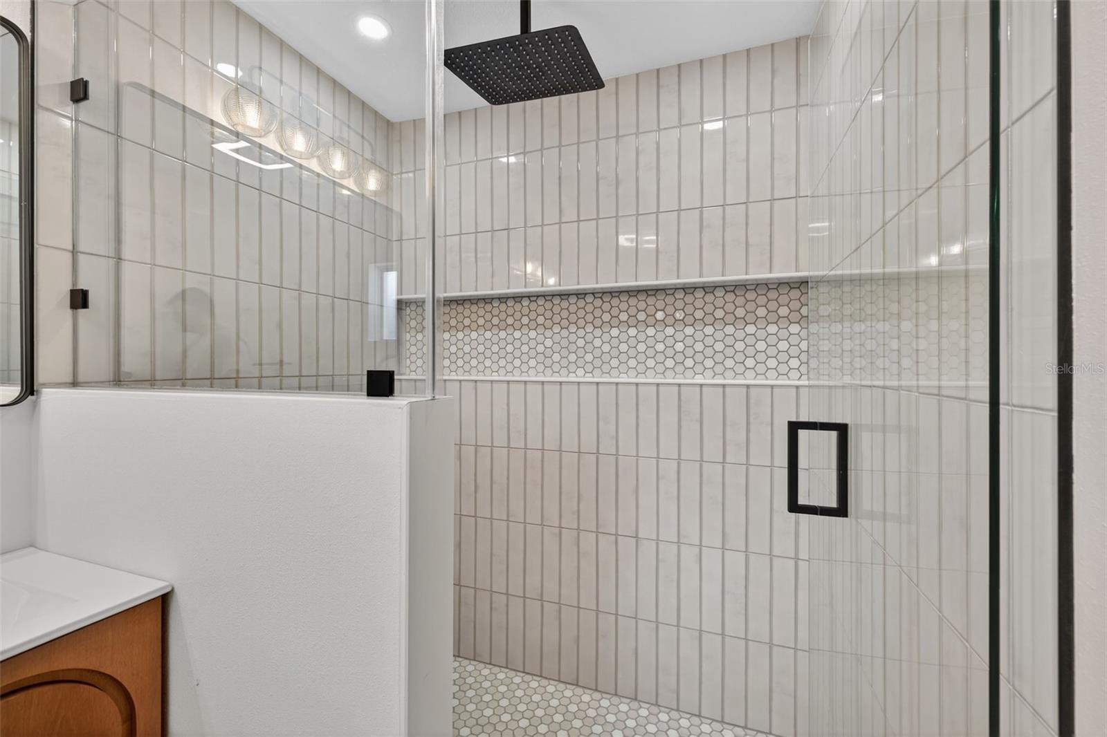 Image 23 of 45 For 336 87th Avenue Ne