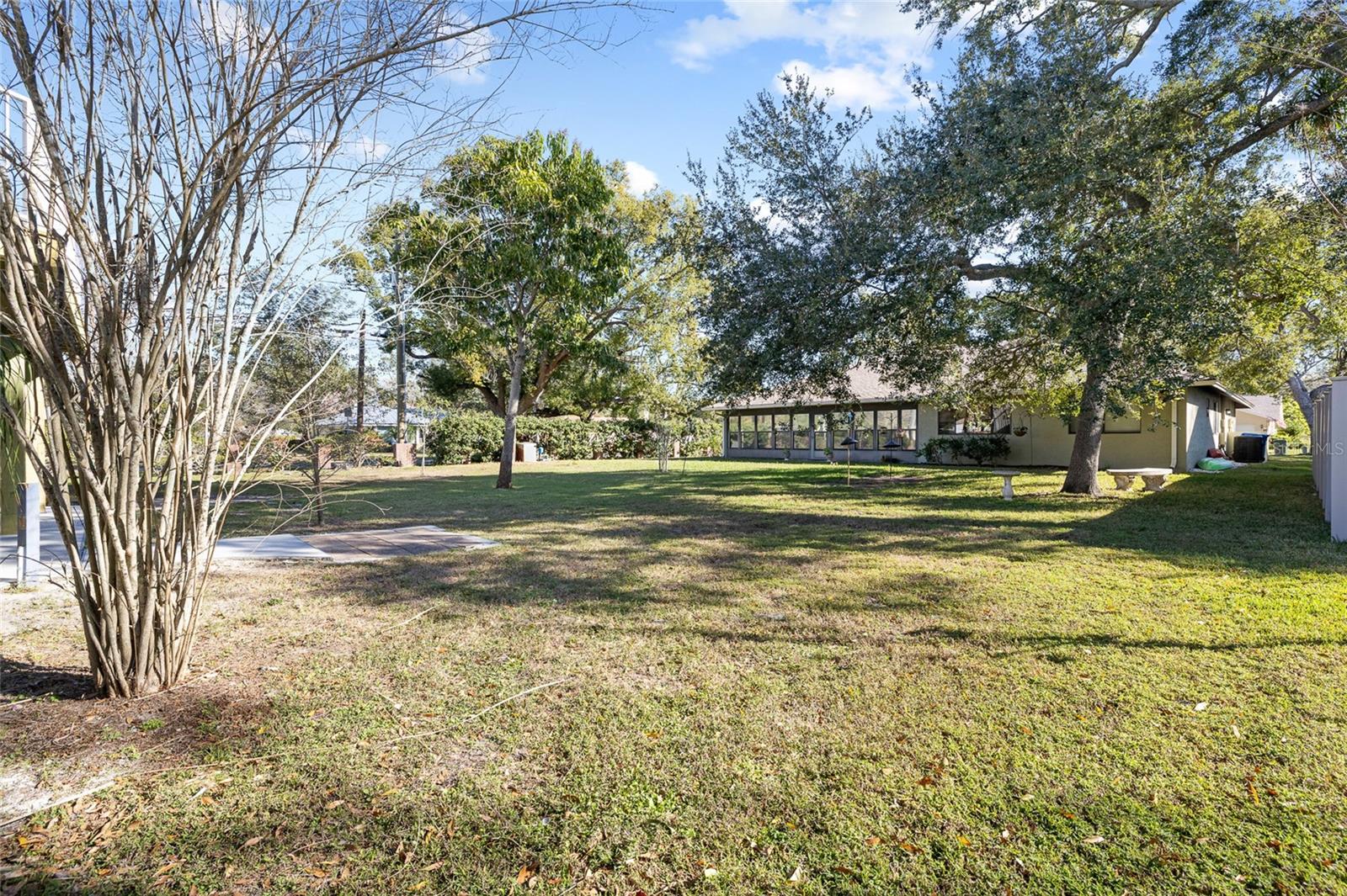 Image 43 of 51 For 1801 Laurence Court