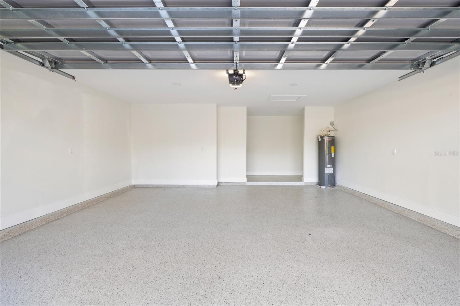 Image 45 of 51 For 1801 Laurence Court