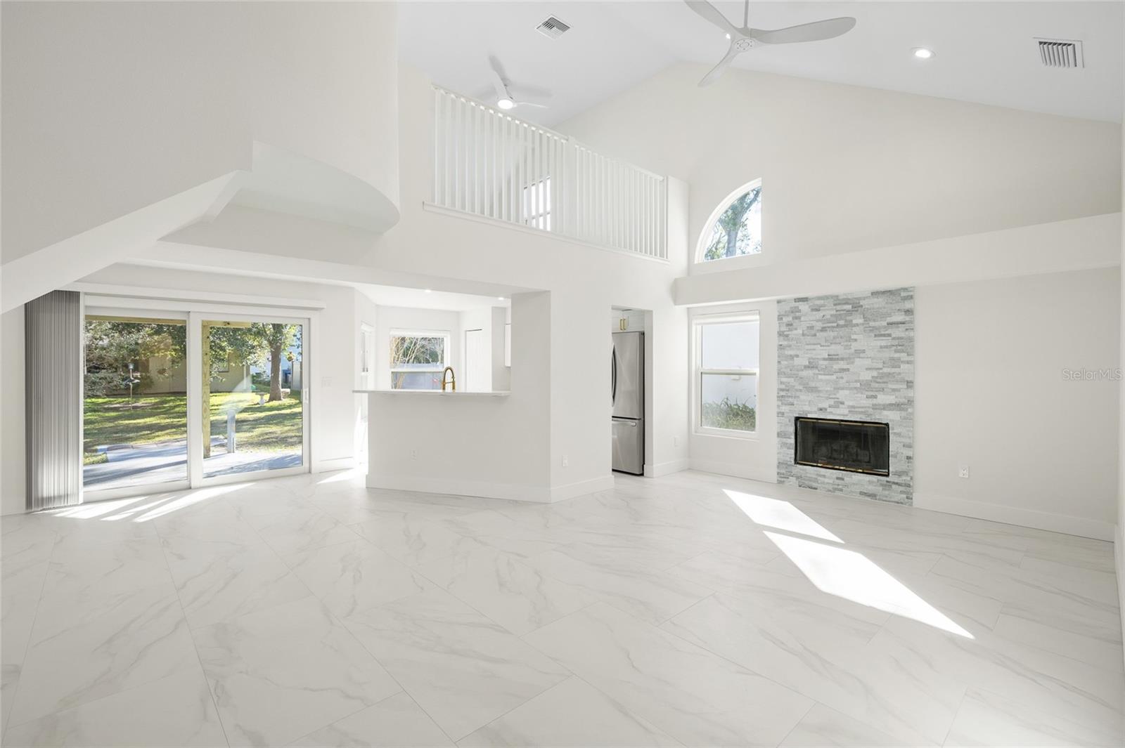 Image 6 of 51 For 1801 Laurence Court