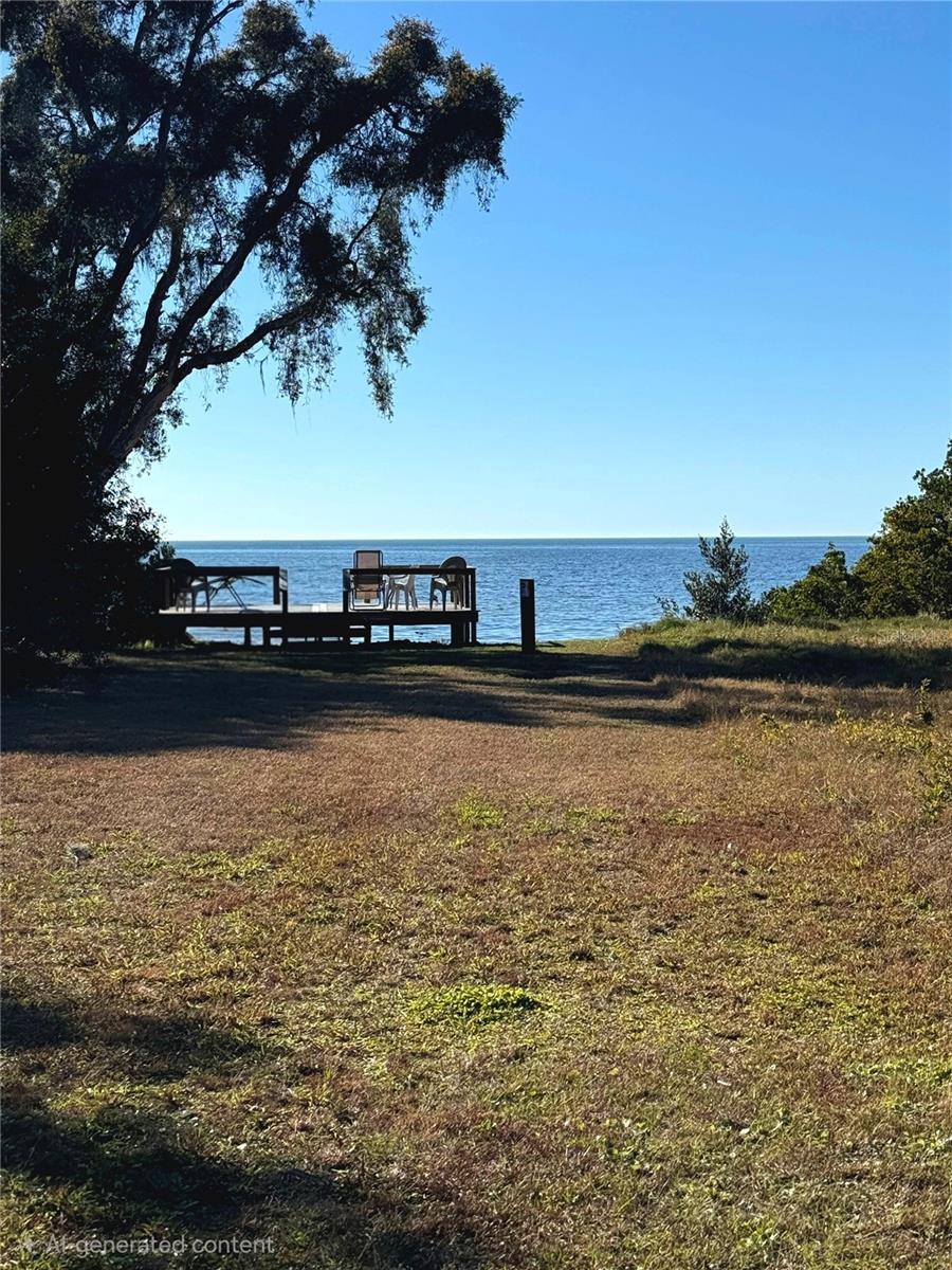 Listing photo id 17 for 303 Tarpon Point
