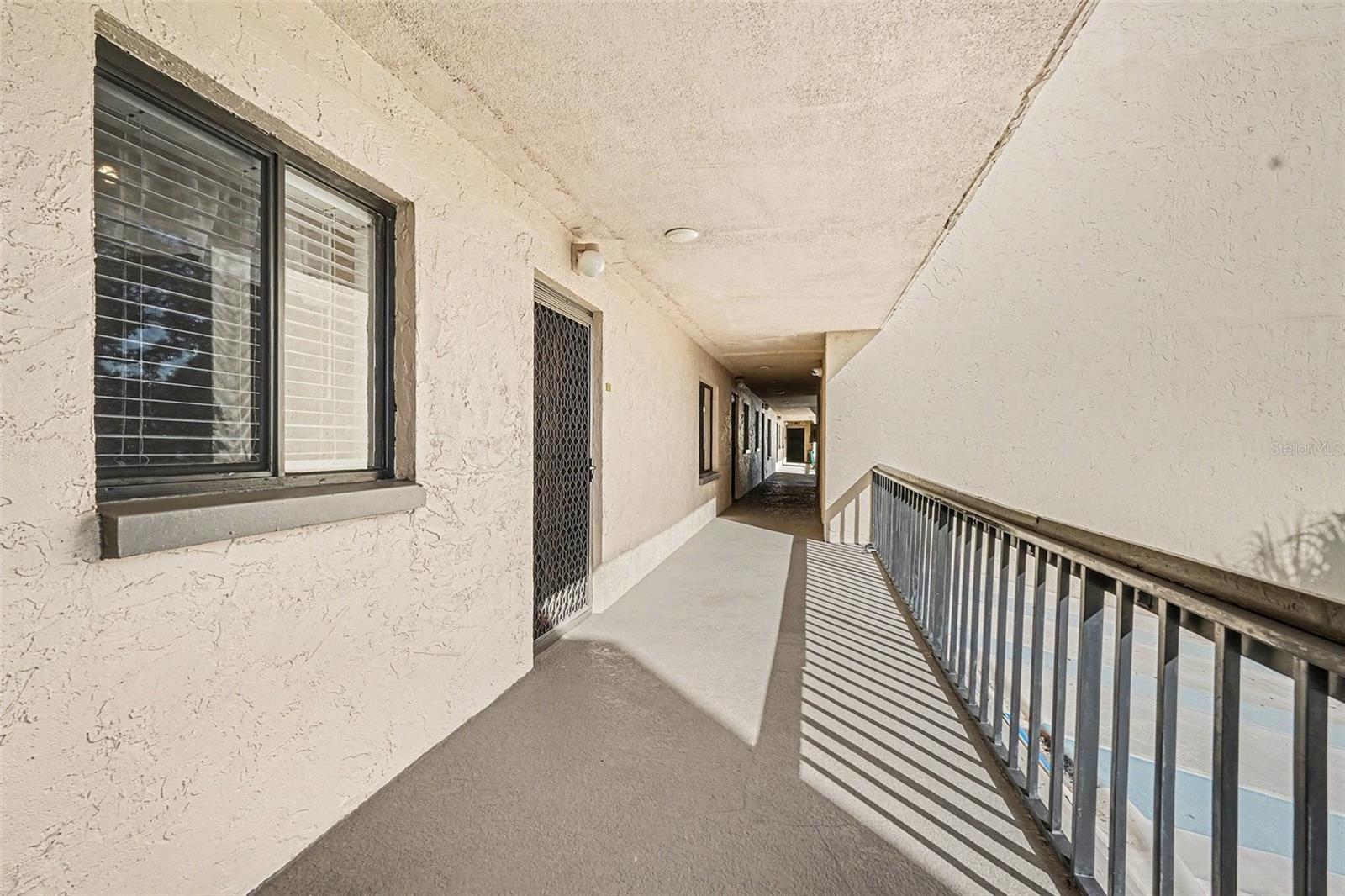 Listing photo id 1 for 303 Tarpon Point