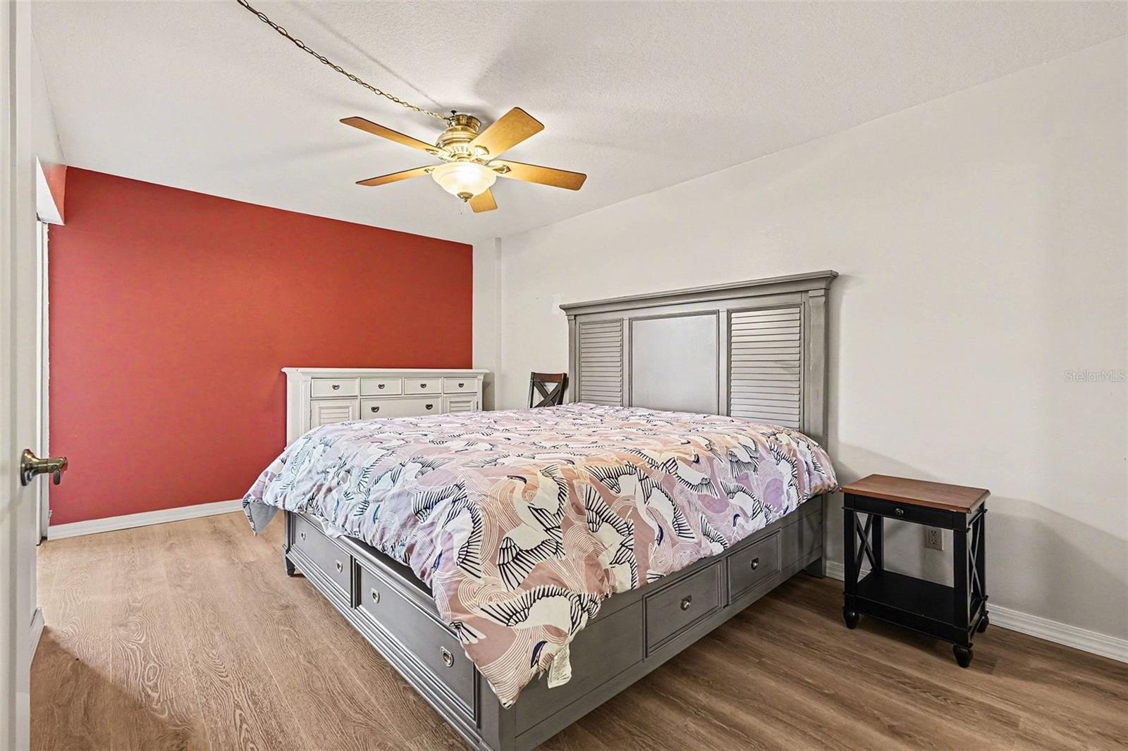 Listing photo id 7 for 303 Tarpon Point