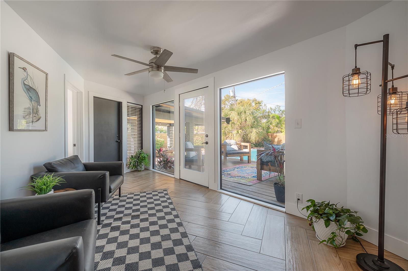 Image 20 of 67 For 4110 Marguerite Street