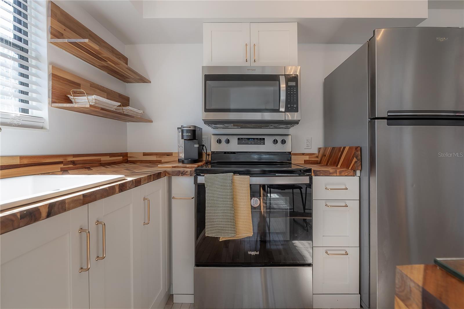 Image 47 of 67 For 4110 Marguerite Street