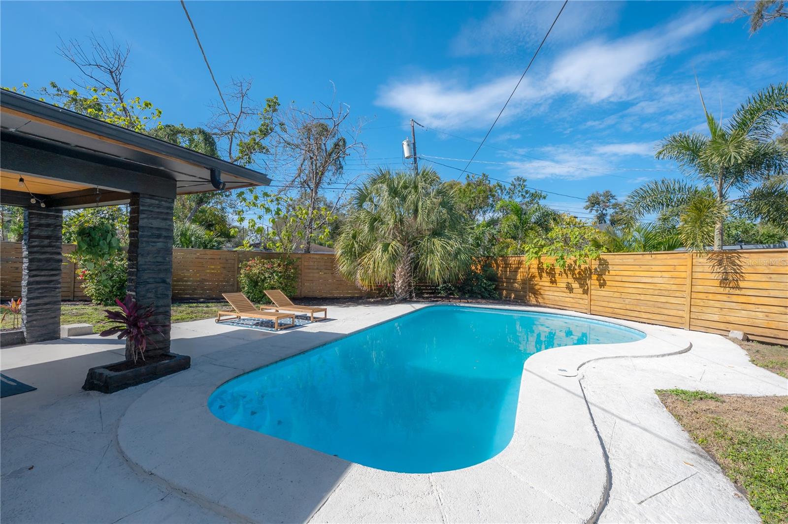 Image 54 of 67 For 4110 Marguerite Street