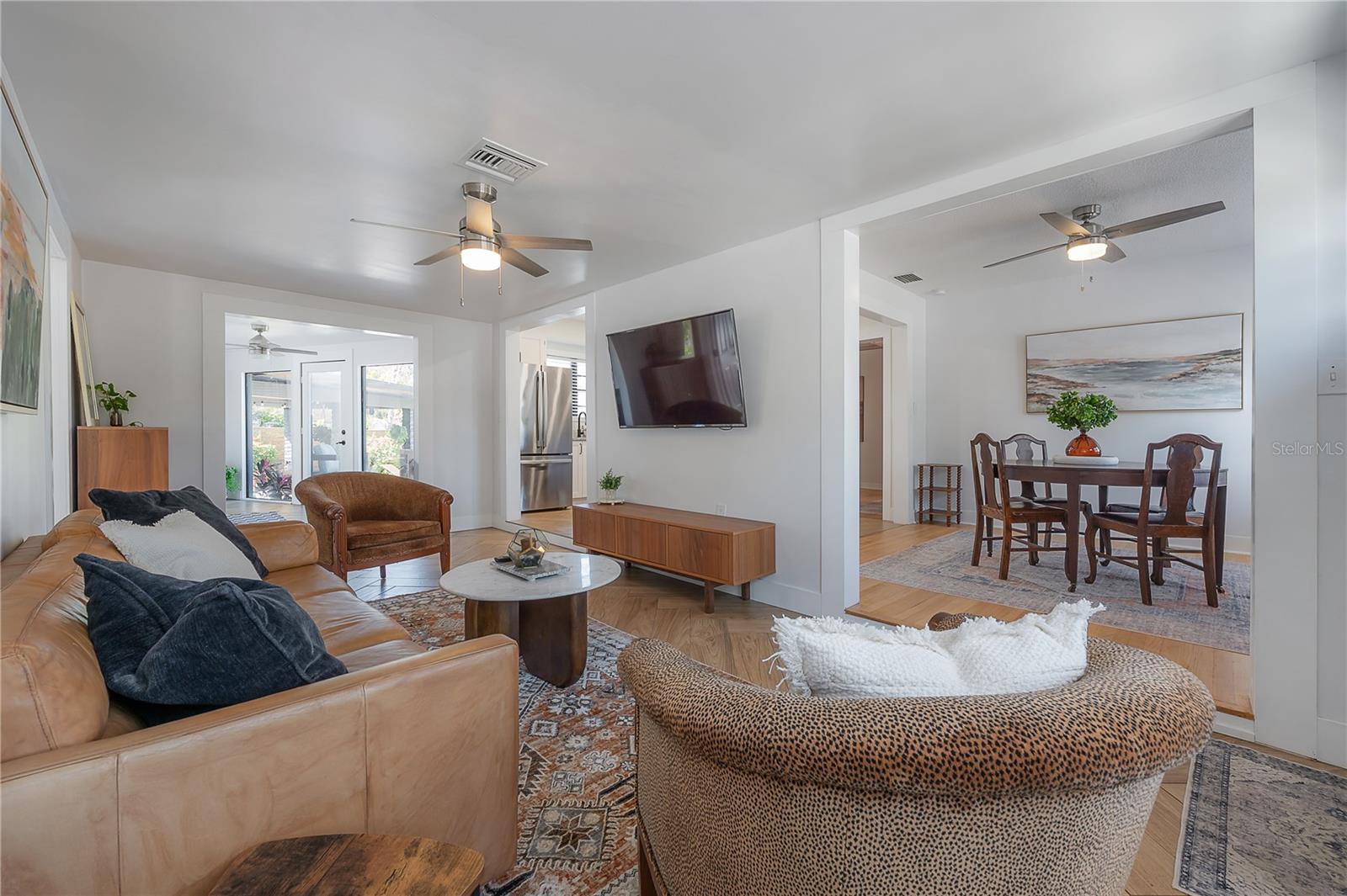 Image 6 of 67 For 4110 Marguerite Street