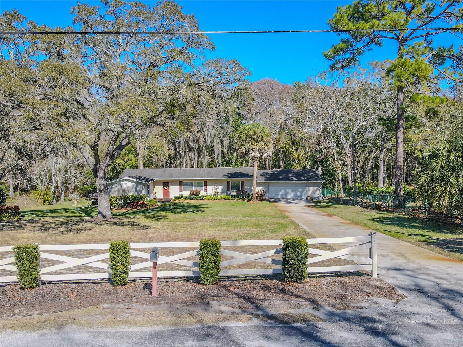 Image 67 of 67 For 9251 Star Trail