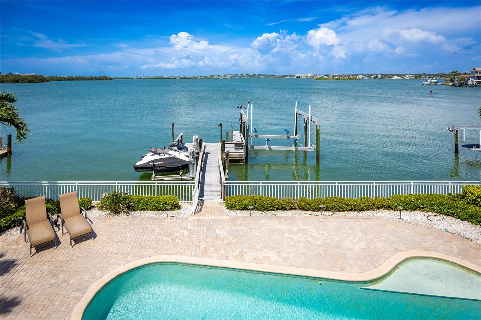 Image 41 of 58 For 306 Harbor Drive