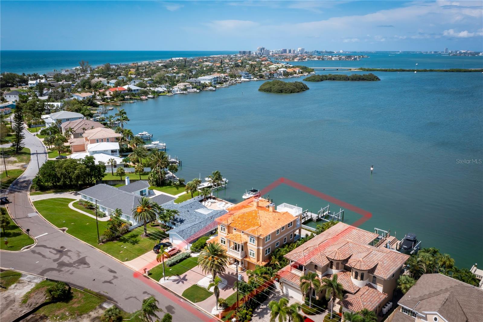 Image 46 of 58 For 306 Harbor Drive