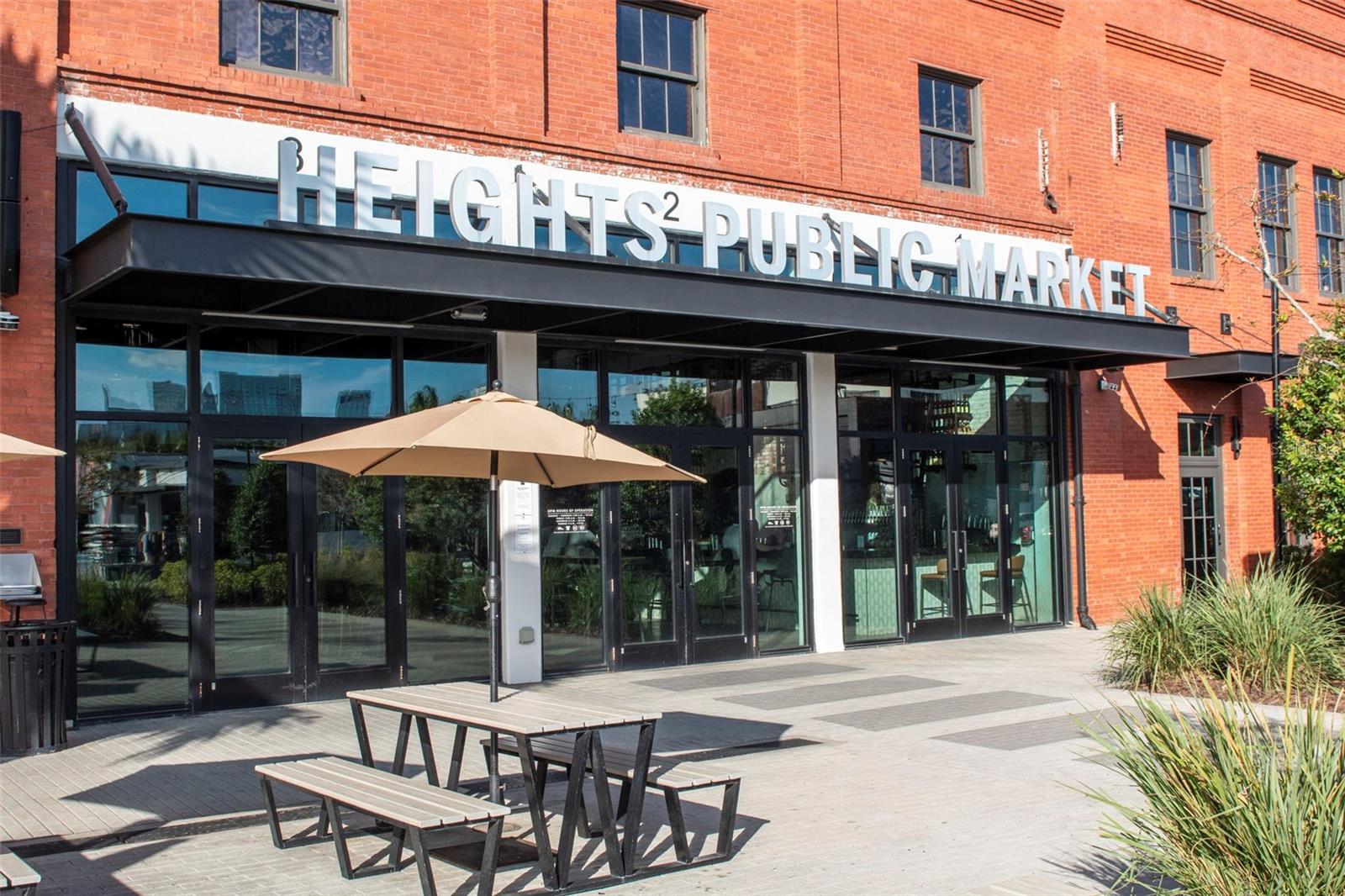 Listing photo id 57 for 3306 Perry Avenue