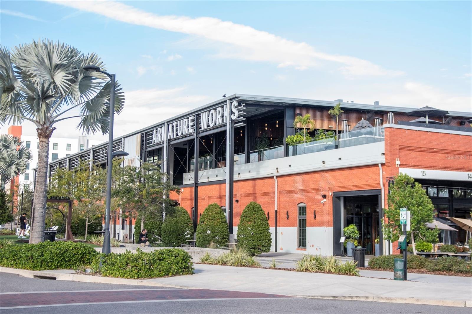 Listing photo id 65 for 3306 Perry Avenue